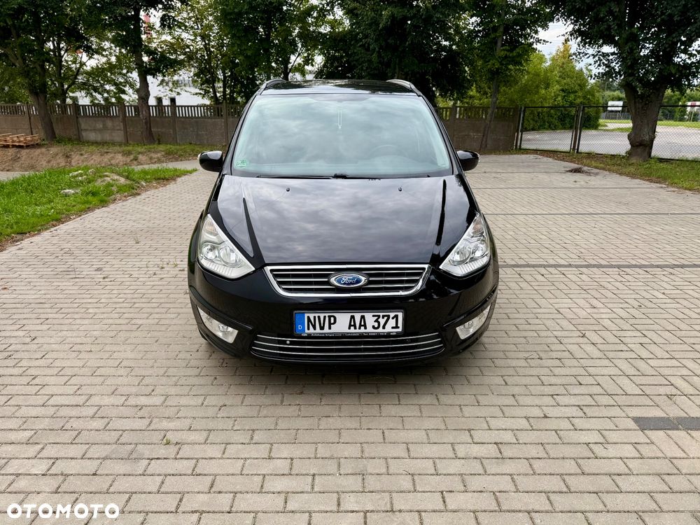 Ford Galaxy - 10