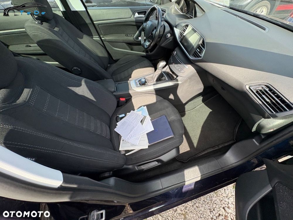 Peugeot 308 PureTech 110 Stop & Start Allure - 28