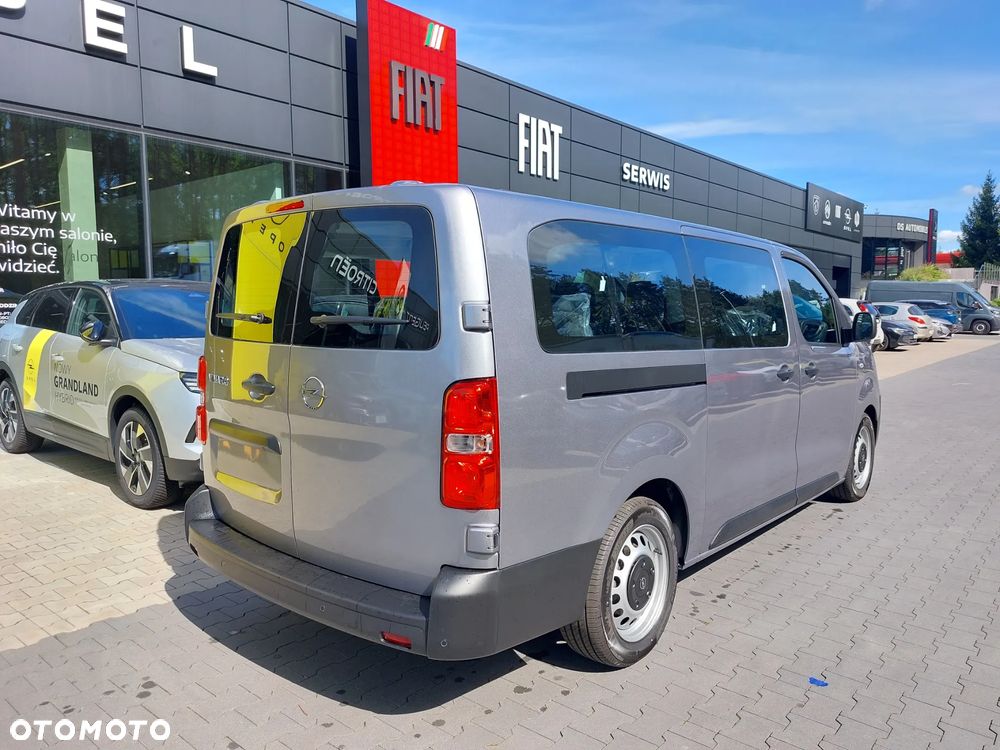 Opel Vivaro - 8