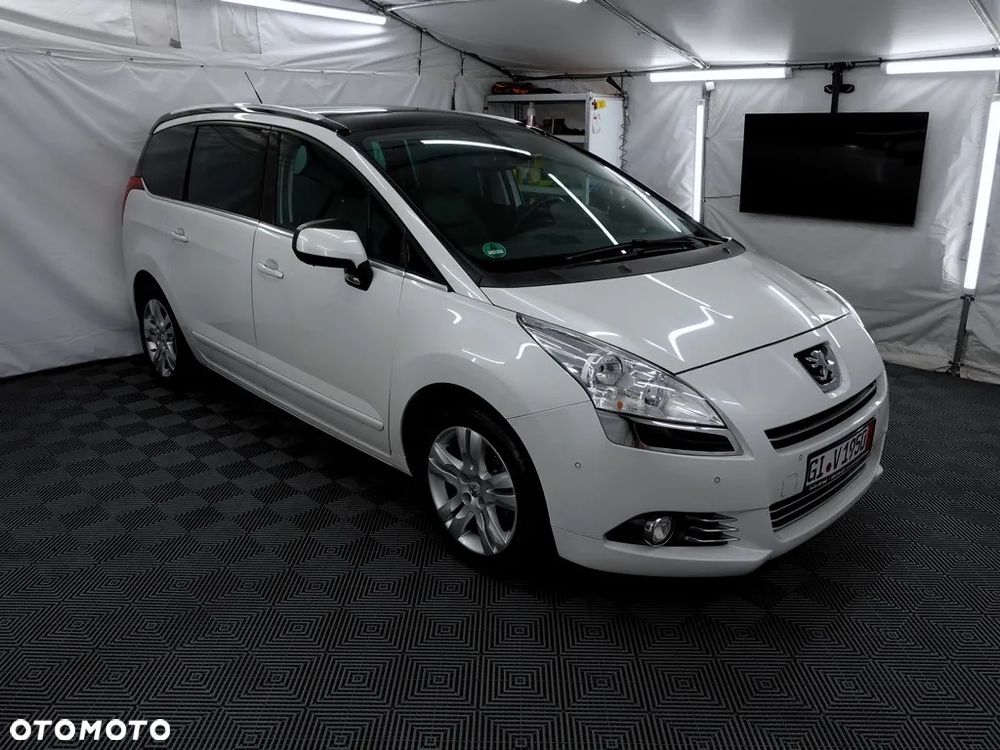 Peugeot 5008 2.0 HDi Premium + - 3