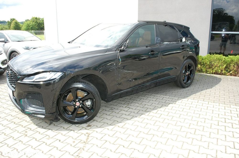Jaguar F-Pace - 20