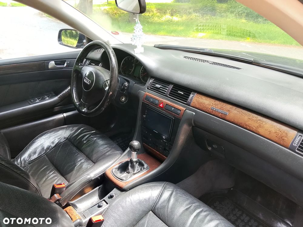 Audi A6 Avant - 11