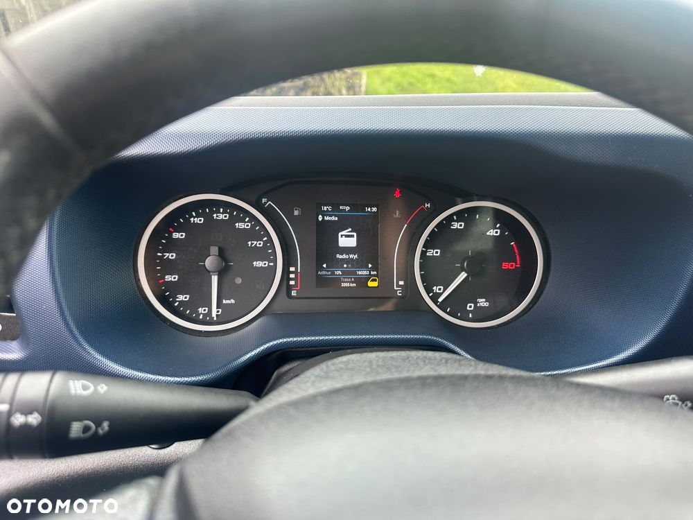 Iveco Daily KONTENER+WINDA (udźwig 750kg) 2.3 diesel 156 kM automat 2021 WEBASTO, KAMERA COFANIA, GWARANTOWANY NIEWIELKI PRZEBIEG 160tyś. - 7