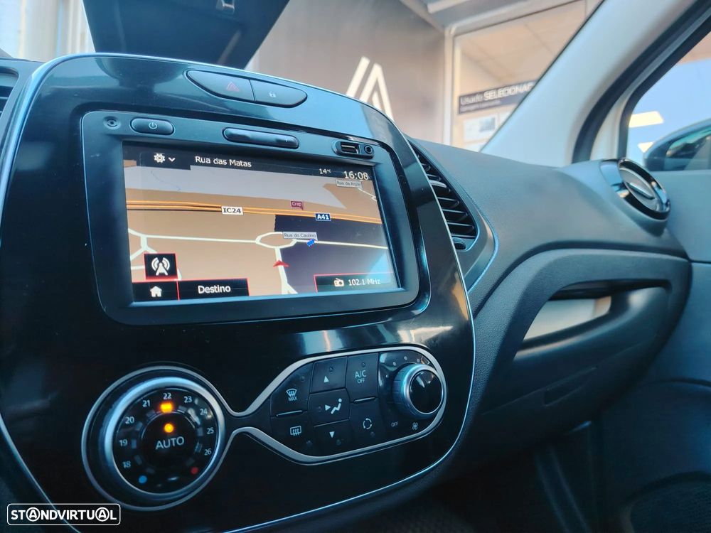 Renault Captur 0.9 TCE Exclusive - 22
