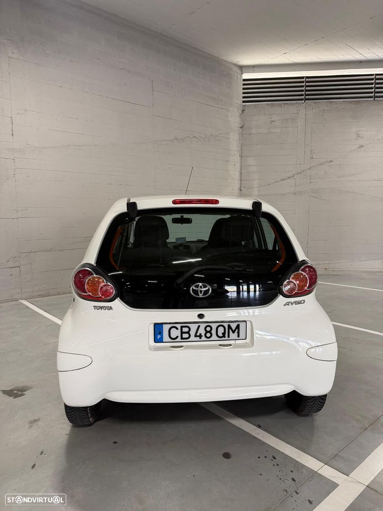 Toyota Aygo 1.0 + AC - 6