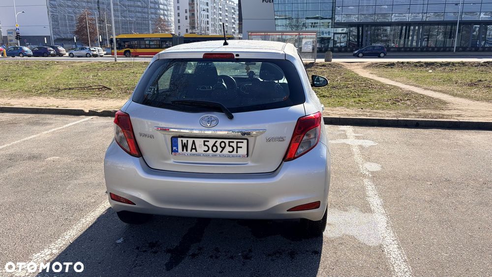 Toyota Yaris - 2