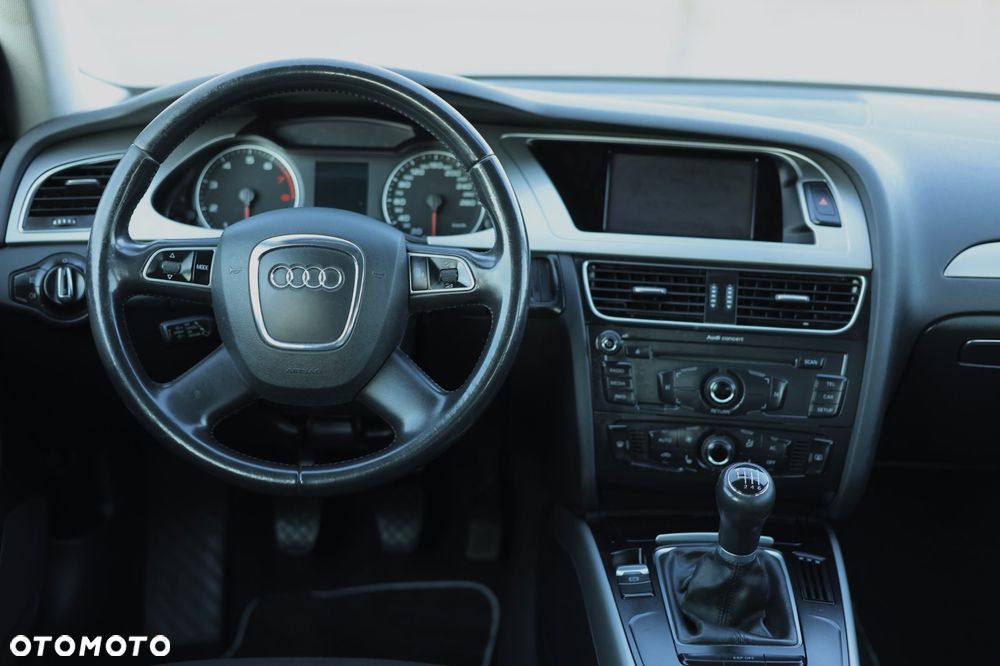 Audi A4 Avant 1.8T - 16