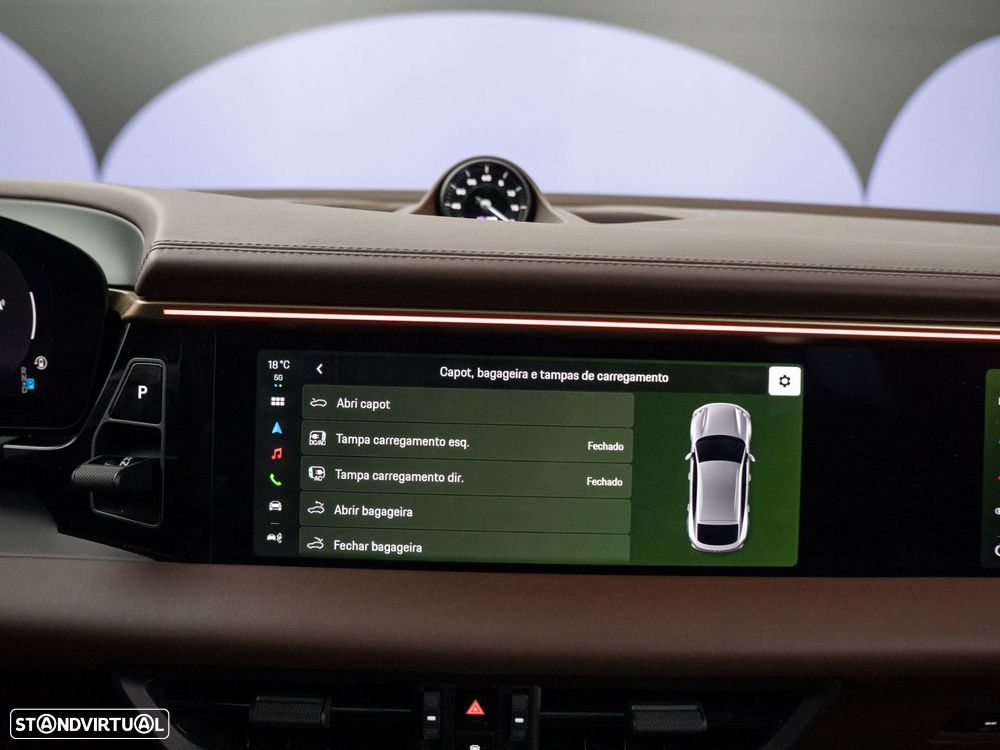 Porsche Macan Electric 4 - 60