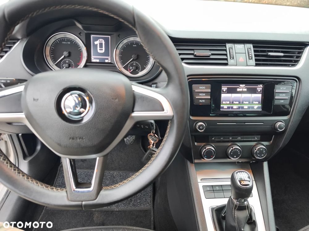 Skoda Octavia 1.2 TSI Edition - 8