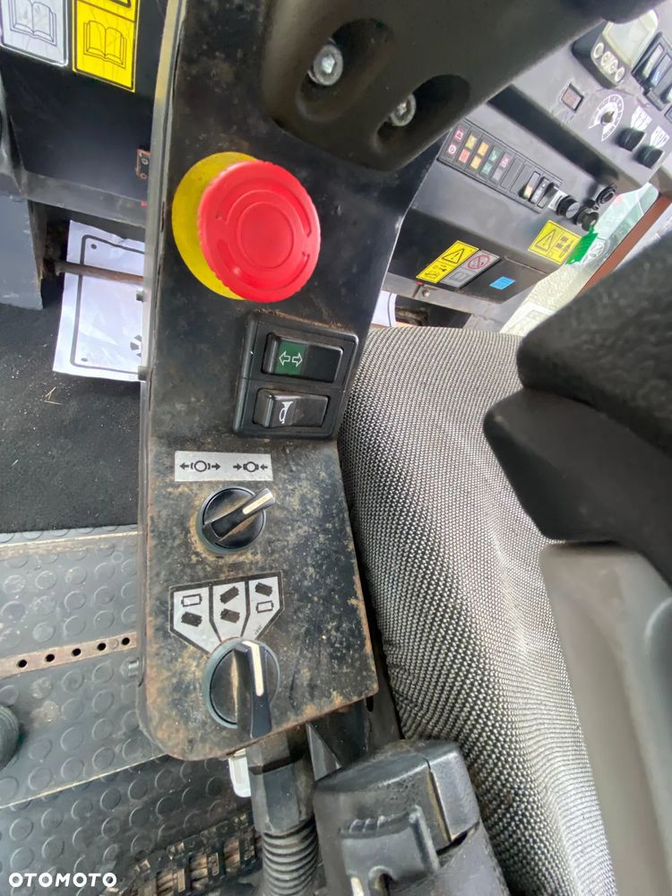 Ammann AV95-2 / WALEC DROGOWY / 1WŁ. / 4408MTH / MOŻLIWOŚĆ TRANSPORTU - 18