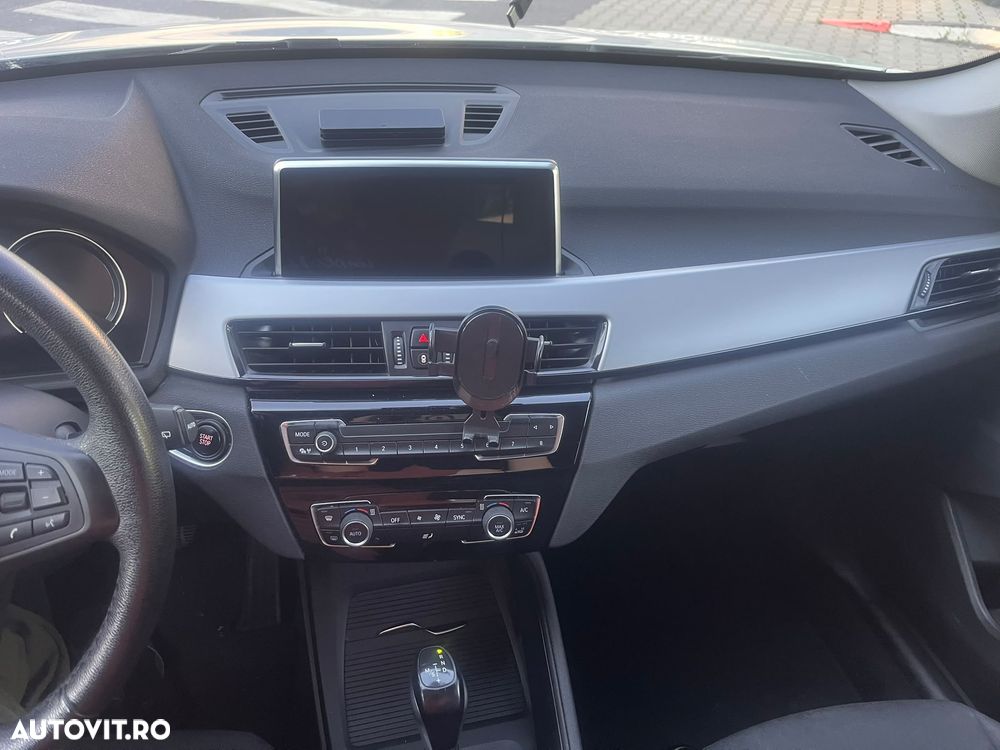 BMW X1 2021 — imagine 5