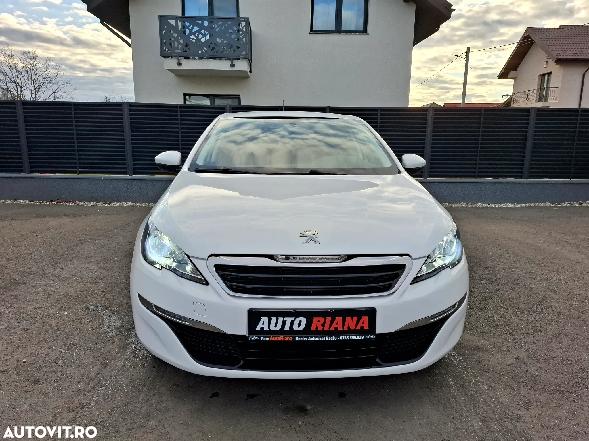 Peugeot 308 BlueHDi FAP 100 Stop & Start Access - 14