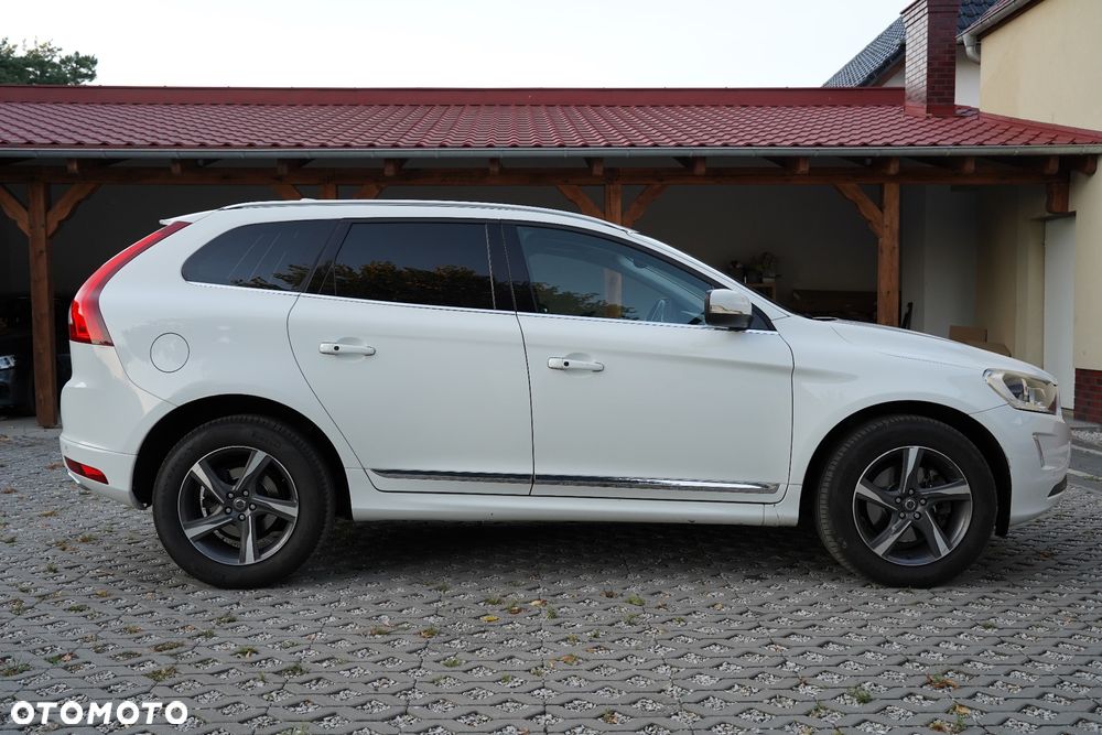Volvo XC 60 D4 Drive-E Summum - 2