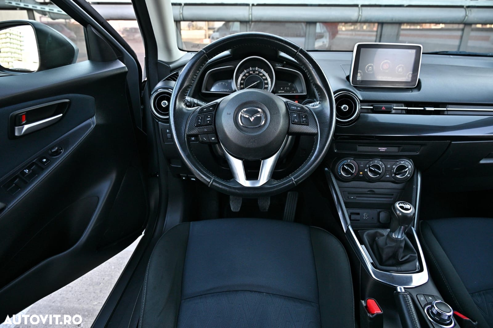 Mazda 2 CD105 Attraction - 14