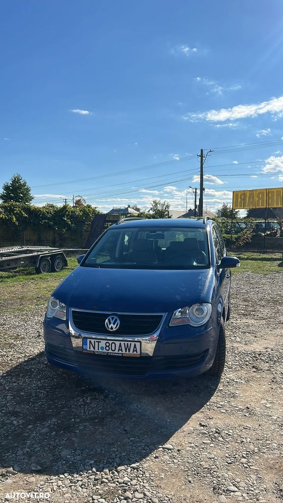 Volkswagen Touran ver-2-0-tdi-trendline - 3