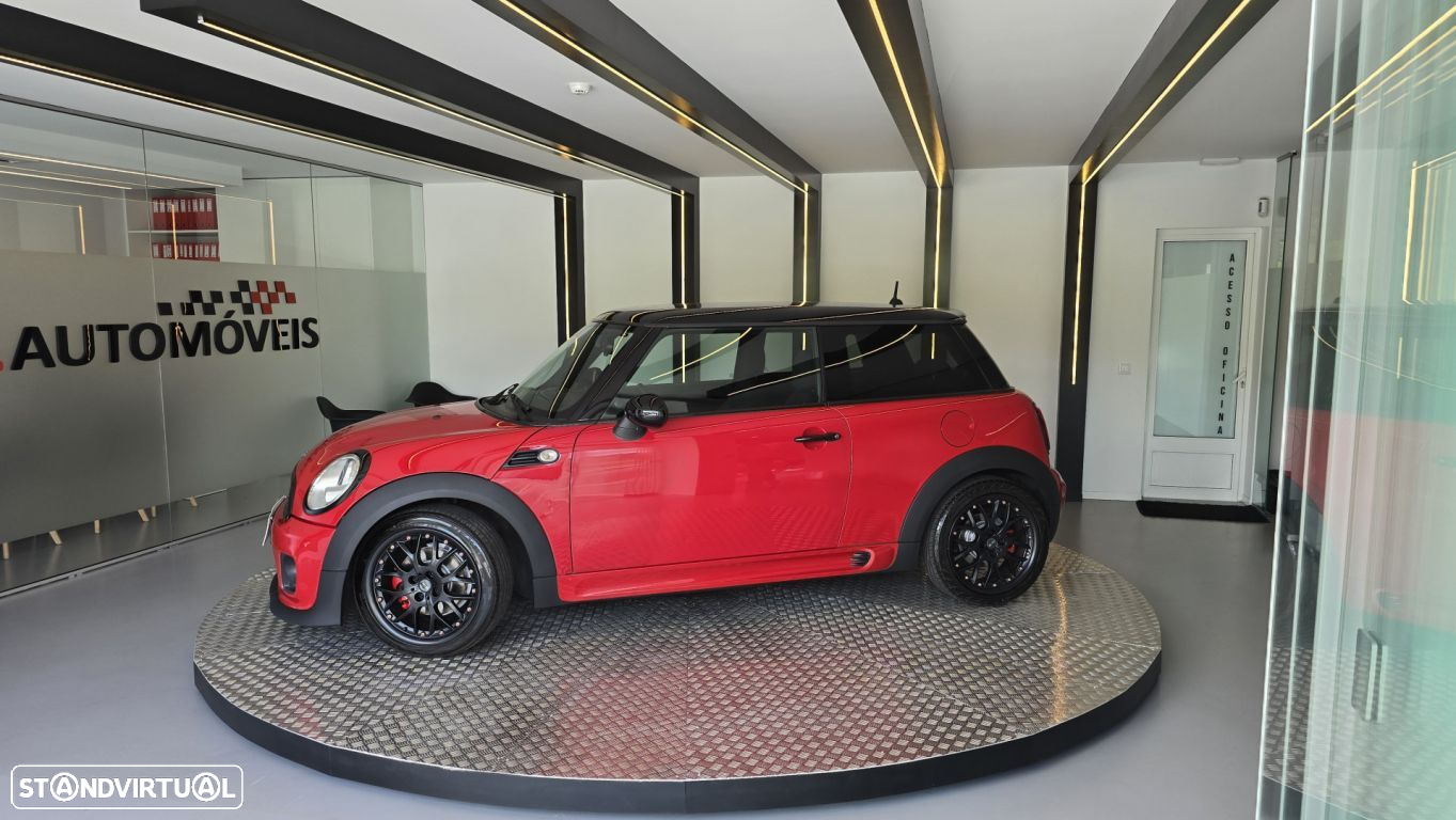MINI 3 Portas Cooper D - 16