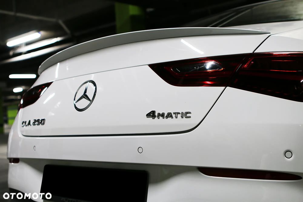 Mercedes-Benz CLA 250 AMG Line 7G-DCT - 11