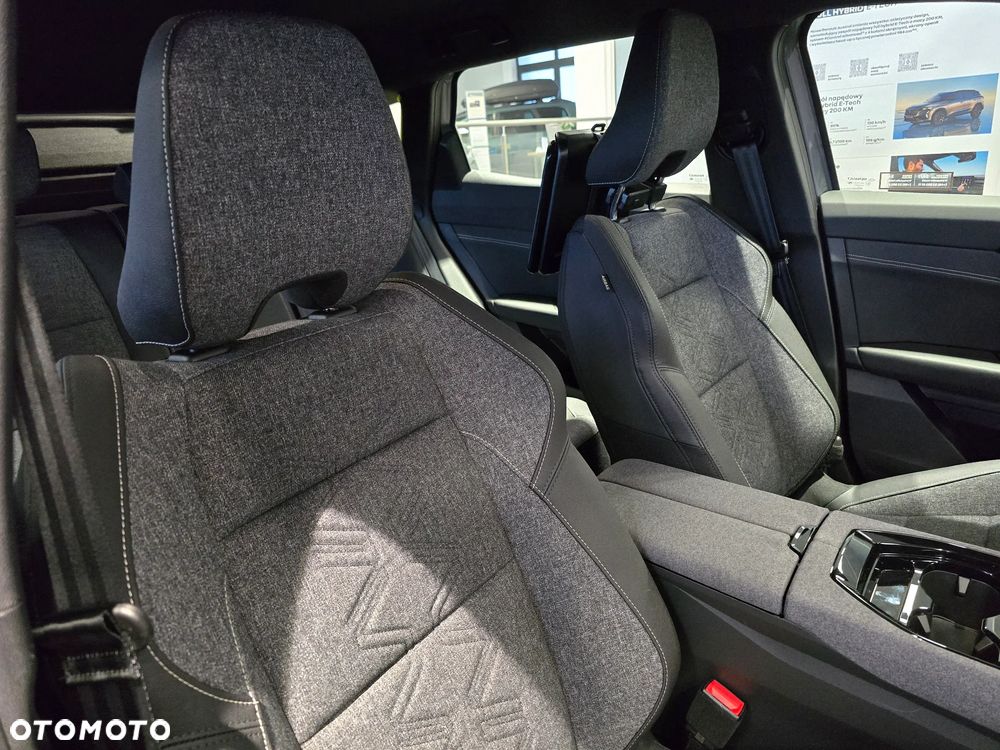 Renault Austral 1.3 TCe mHEV Evolution - 16