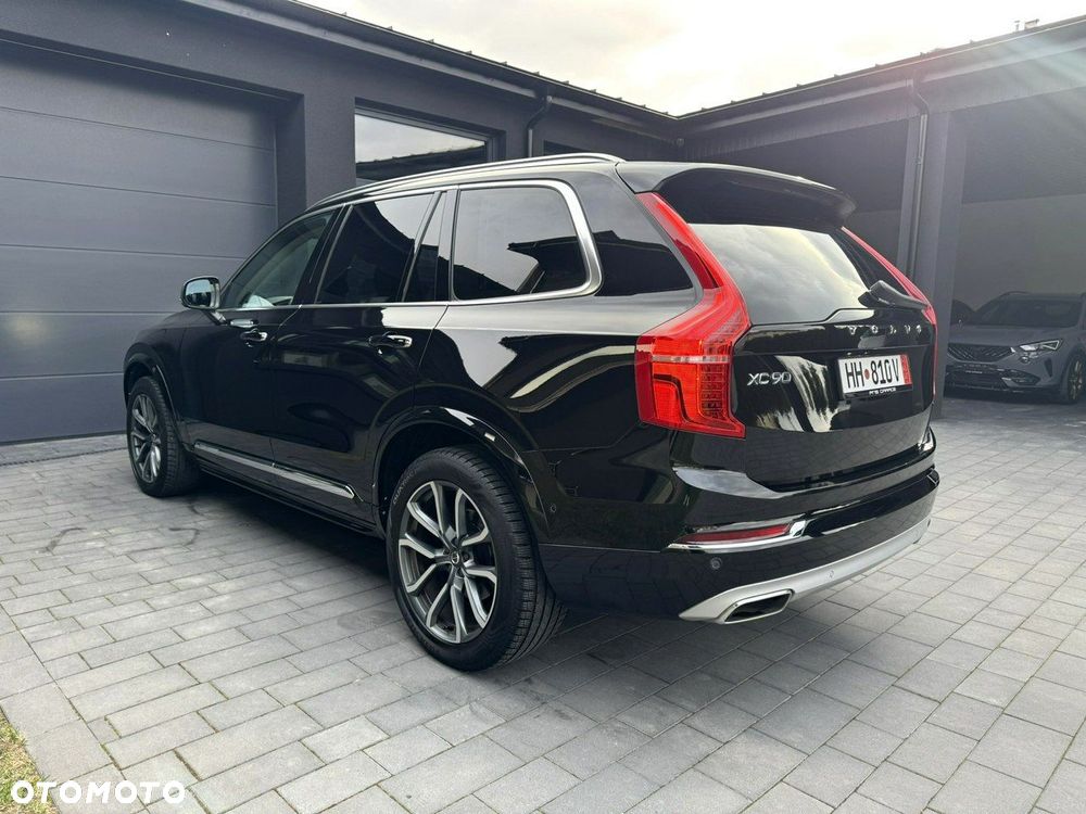 Volvo XC 90 D5 AWD Inscription 7os - 31