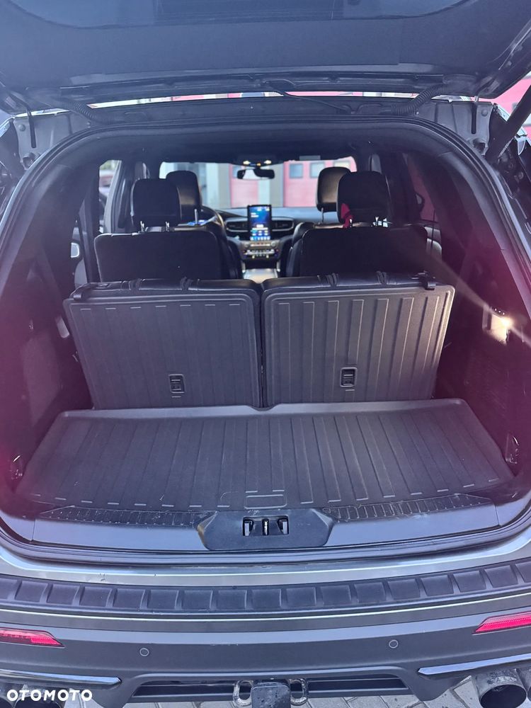 Ford Explorer 3.0 EcoBoost PHEV 4WD ST-Line - 17