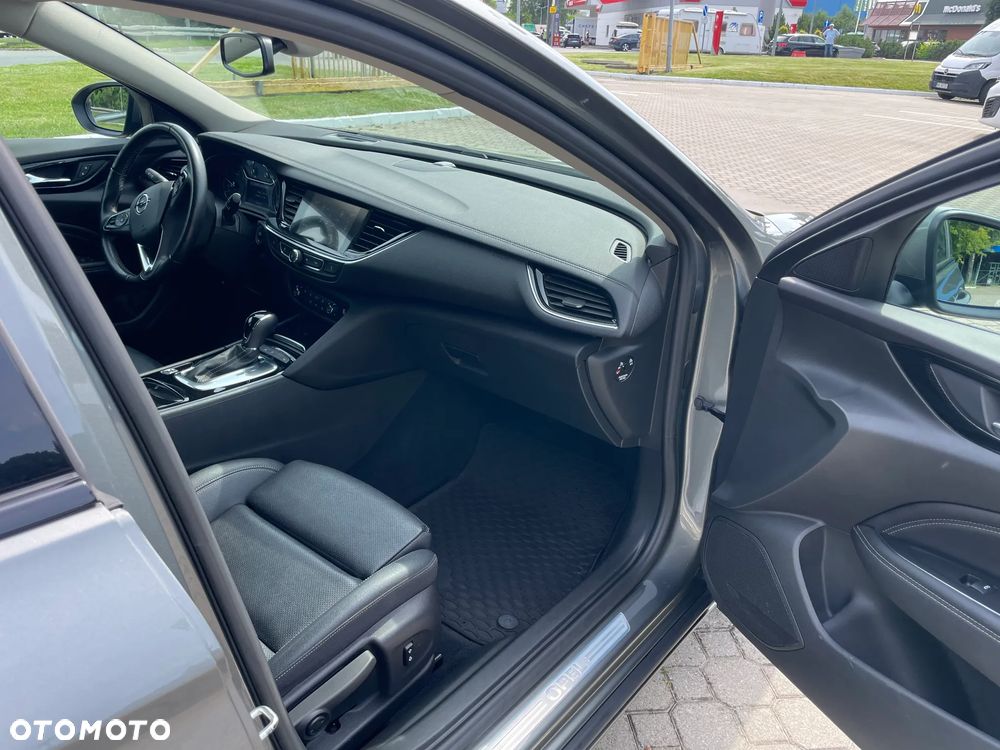 Opel Insignia 2.0 CDTI Exclusive S&S - 16