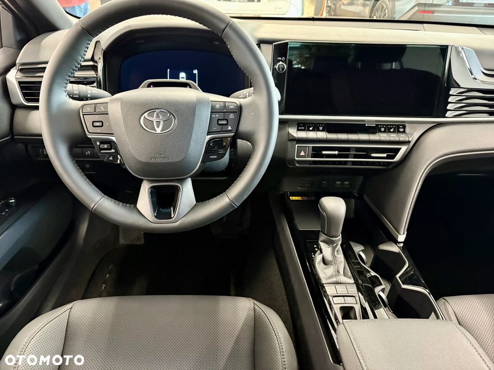 Toyota Camry 2.5 Hybrid Dynamic Force Prestige e-CVT - 10