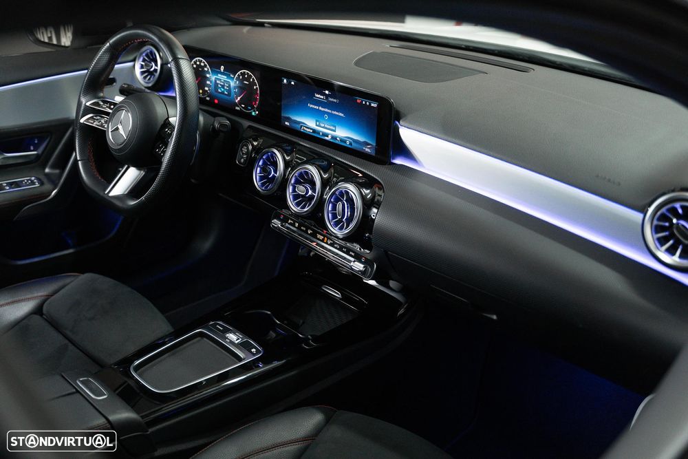 Mercedes-Benz A 200 AMG Line Aut. - 19