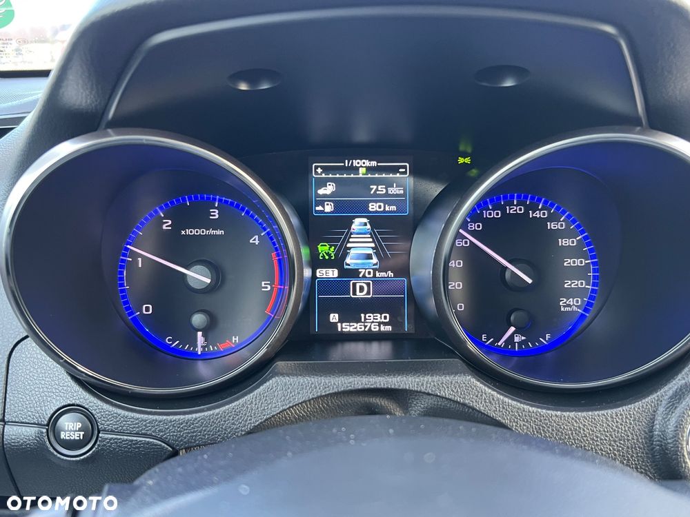 Subaru Outback 2.0D Exclusive Lineartronic - 14