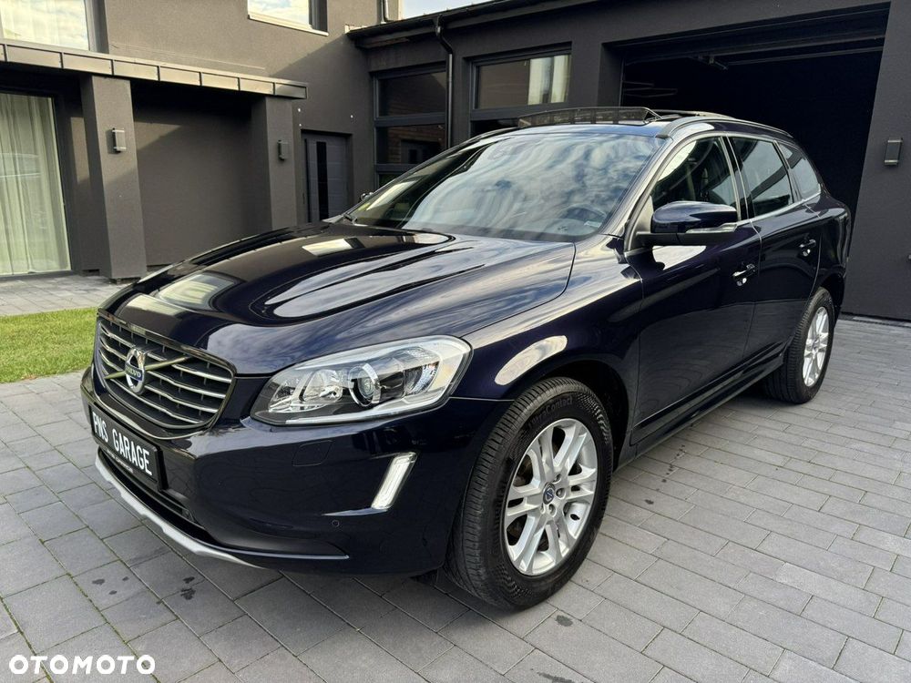 Volvo XC 60 D4 AWD Geartronic Momentum - 25