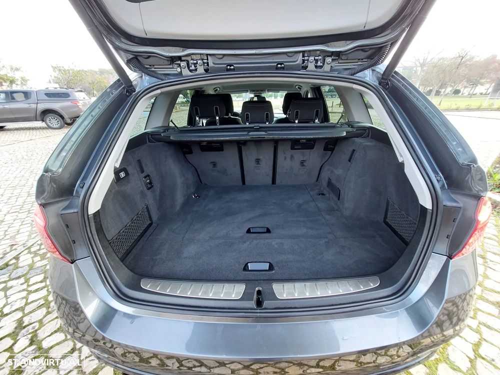 BMW 318 d Ultimate Auto - 5