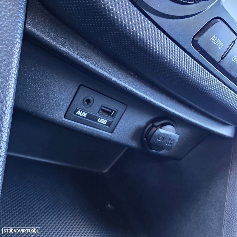 Hyundai i10 1.0 Style AT - 25