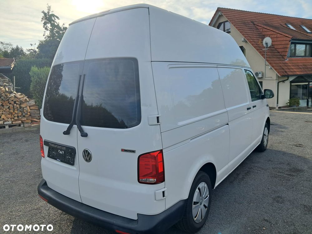 Volkswagen Transporter 2021 photo 3