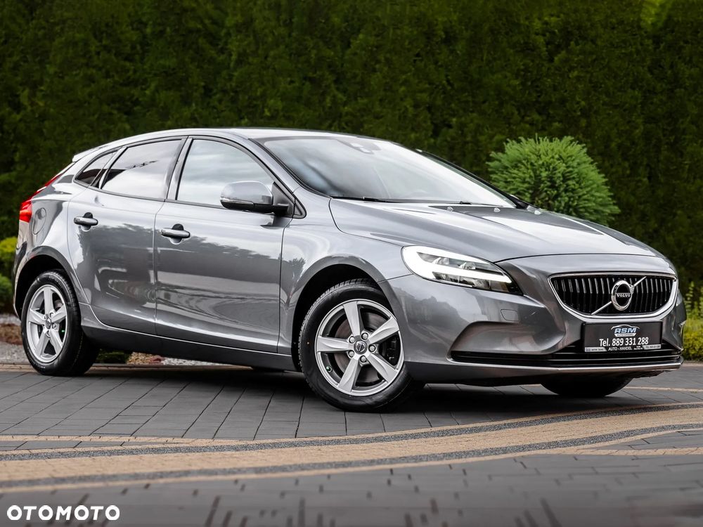 Volvo V40 D2 Drive-E Momentum - 4