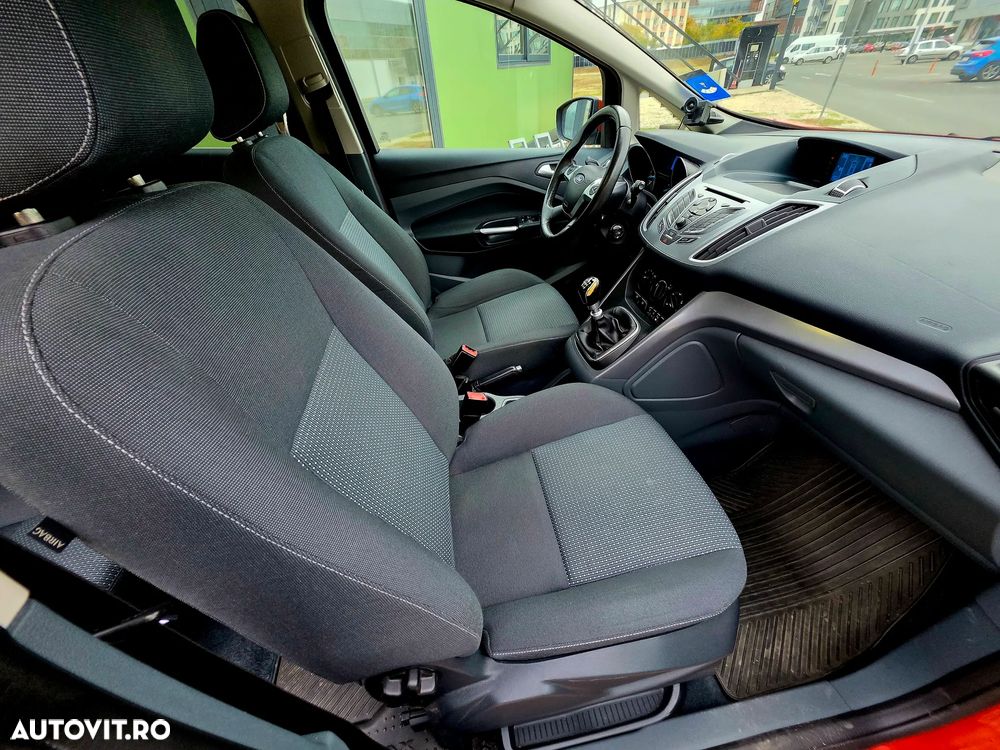 Ford Grand C-Max 1.6 EcoBoost Start-Stop-System Champions Edition - 11
