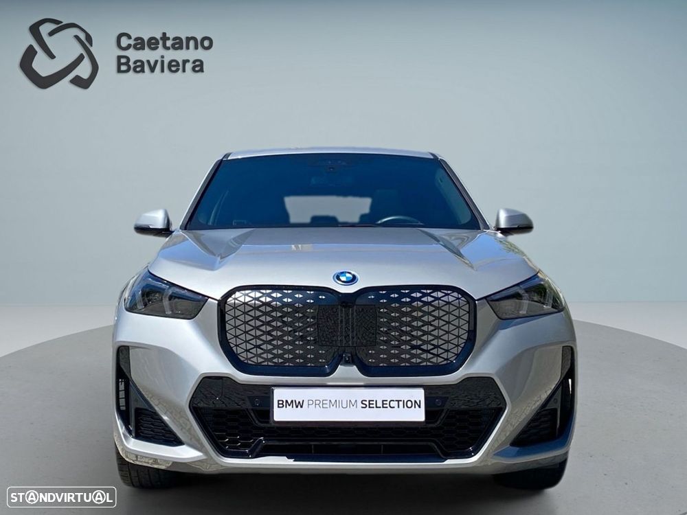 BMW iX1 eDrive20 Pack Desportivo M Pro - 24