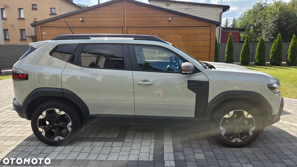 Dacia Duster 1.6 Full Hybrid 140 Extreme MMT - 4