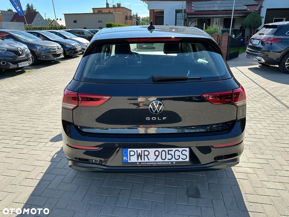 Volkswagen Golf - 34