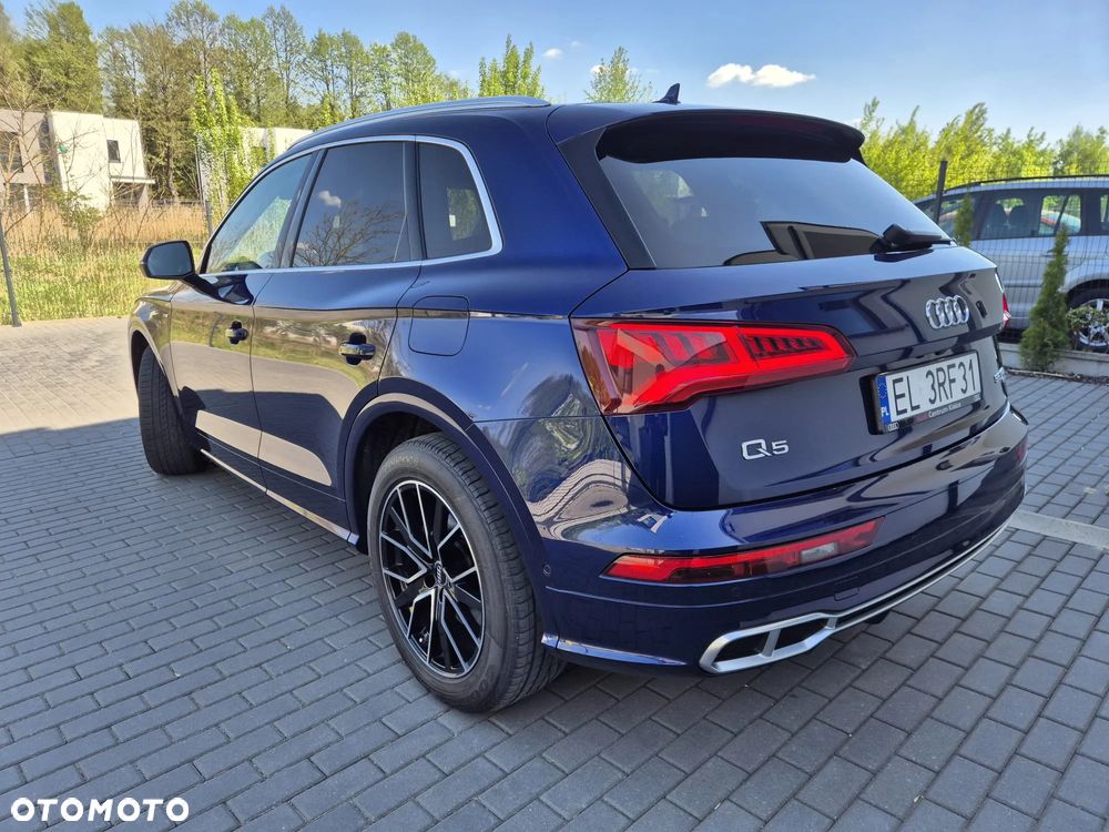 Audi Q5 55 TFSI e Quattro S Line S tronic - 4