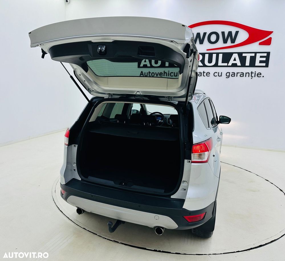 Ford Kuga - 23