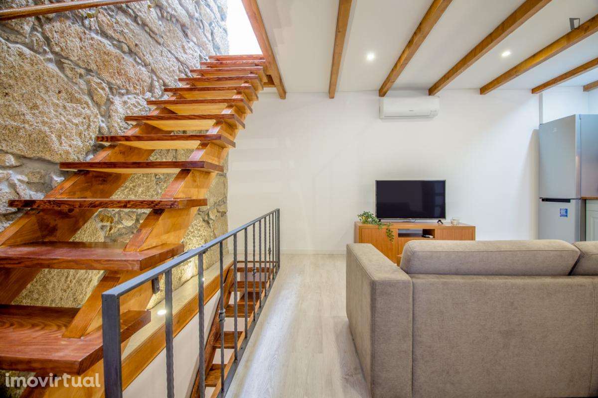 Apartamento com 2 quartos - localizado em Mafamude Porto - Grande imagem: 3/18