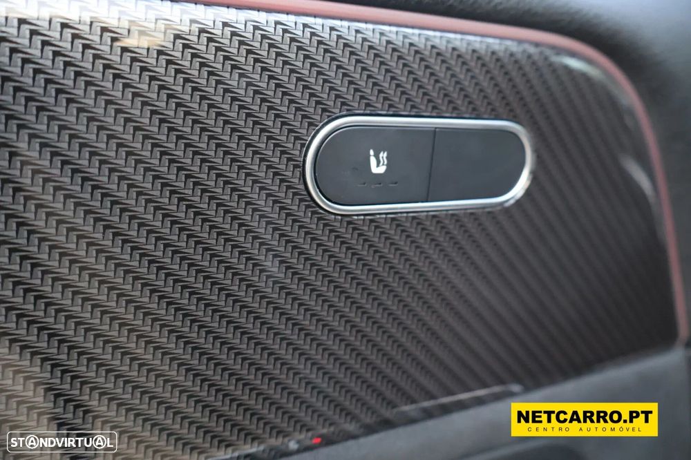 Mercedes-Benz GLA 200 d AMG Line - 15