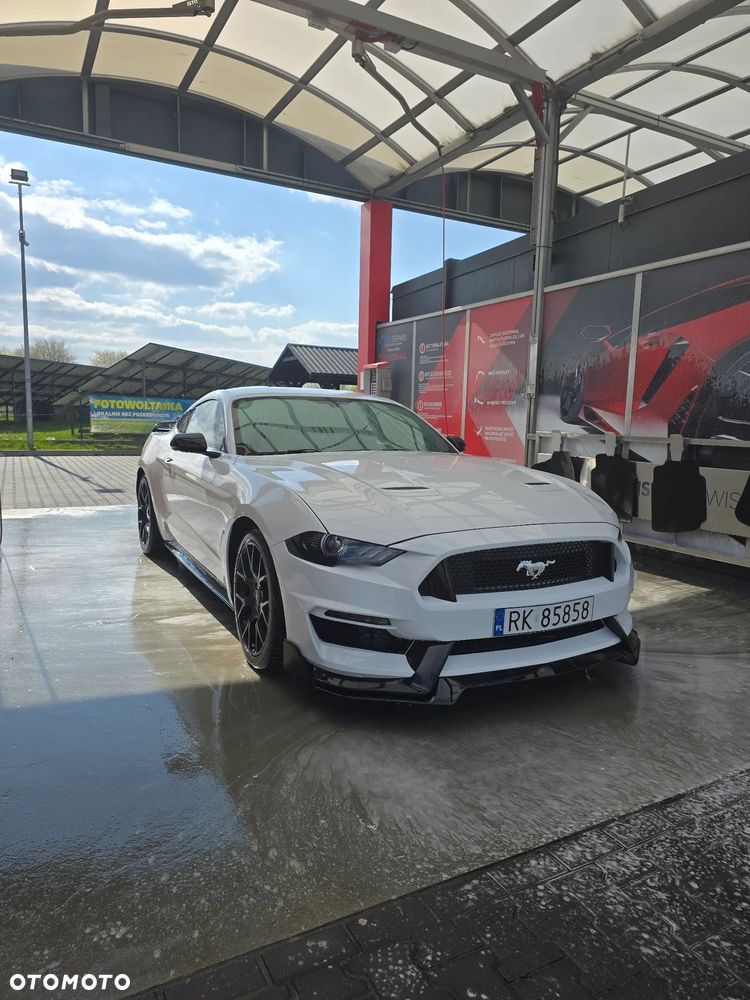 Ford Mustang - 17
