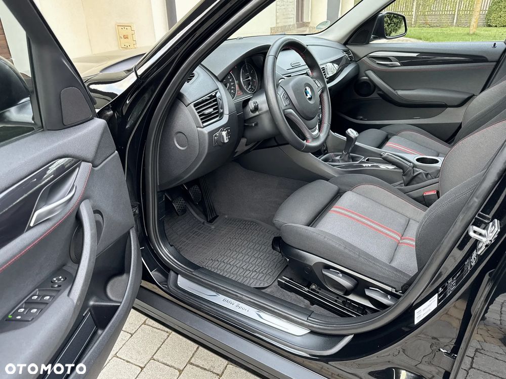 BMW X1 sDrive18d Sport Line - 6