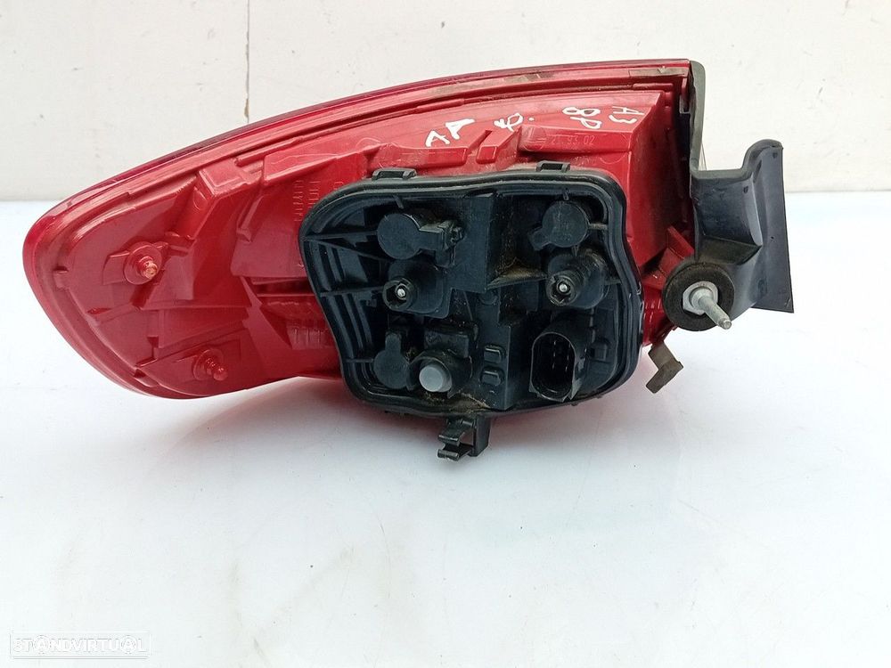 Farolim direito AUDI A3 (8P1) - 3