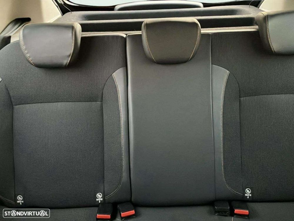 Dacia Sandero 0.9 TCe Stepway - 16