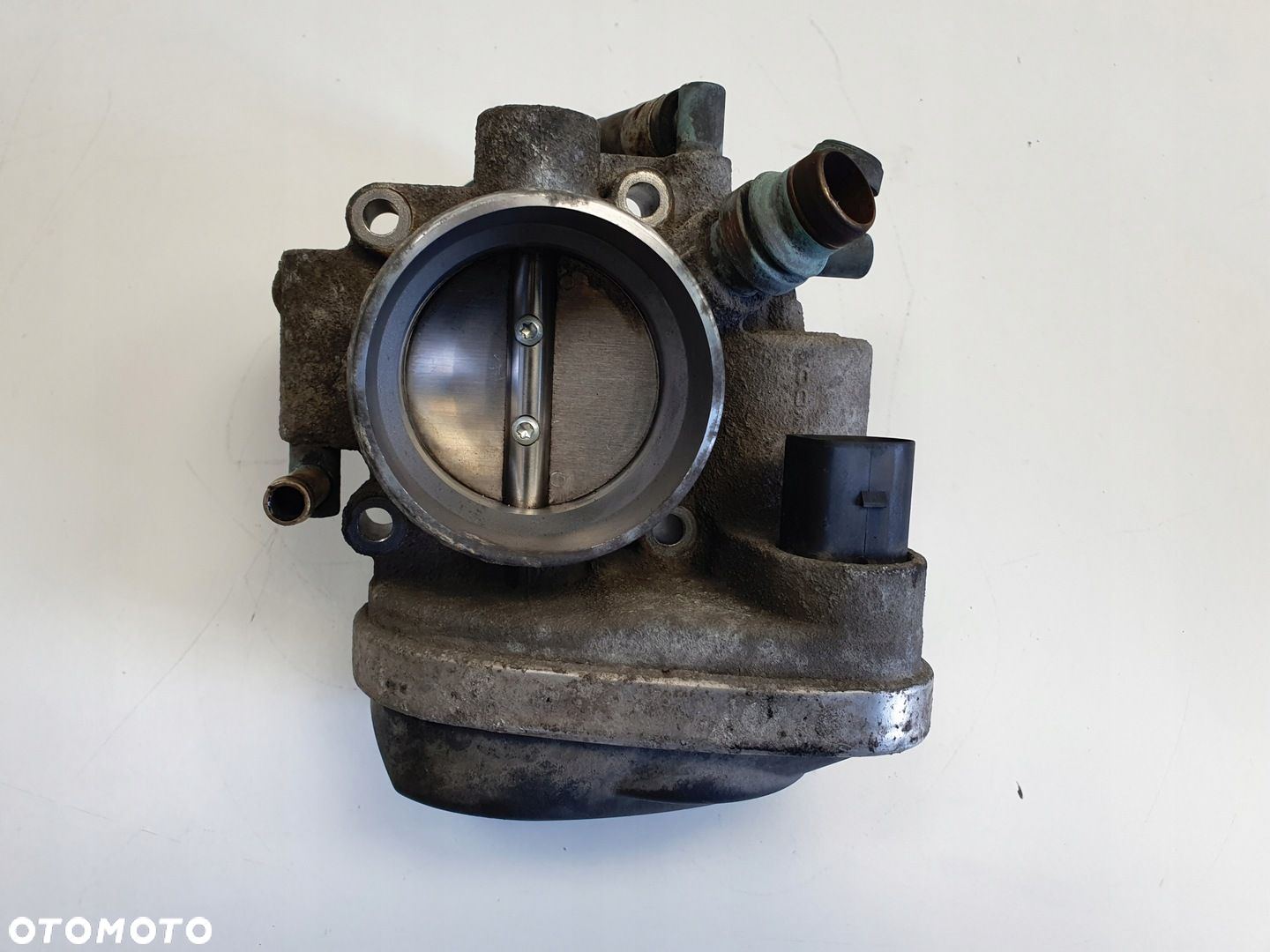 Opel Zafira B 1.6 16V PRZEPUSTNICA 55560398 - 3