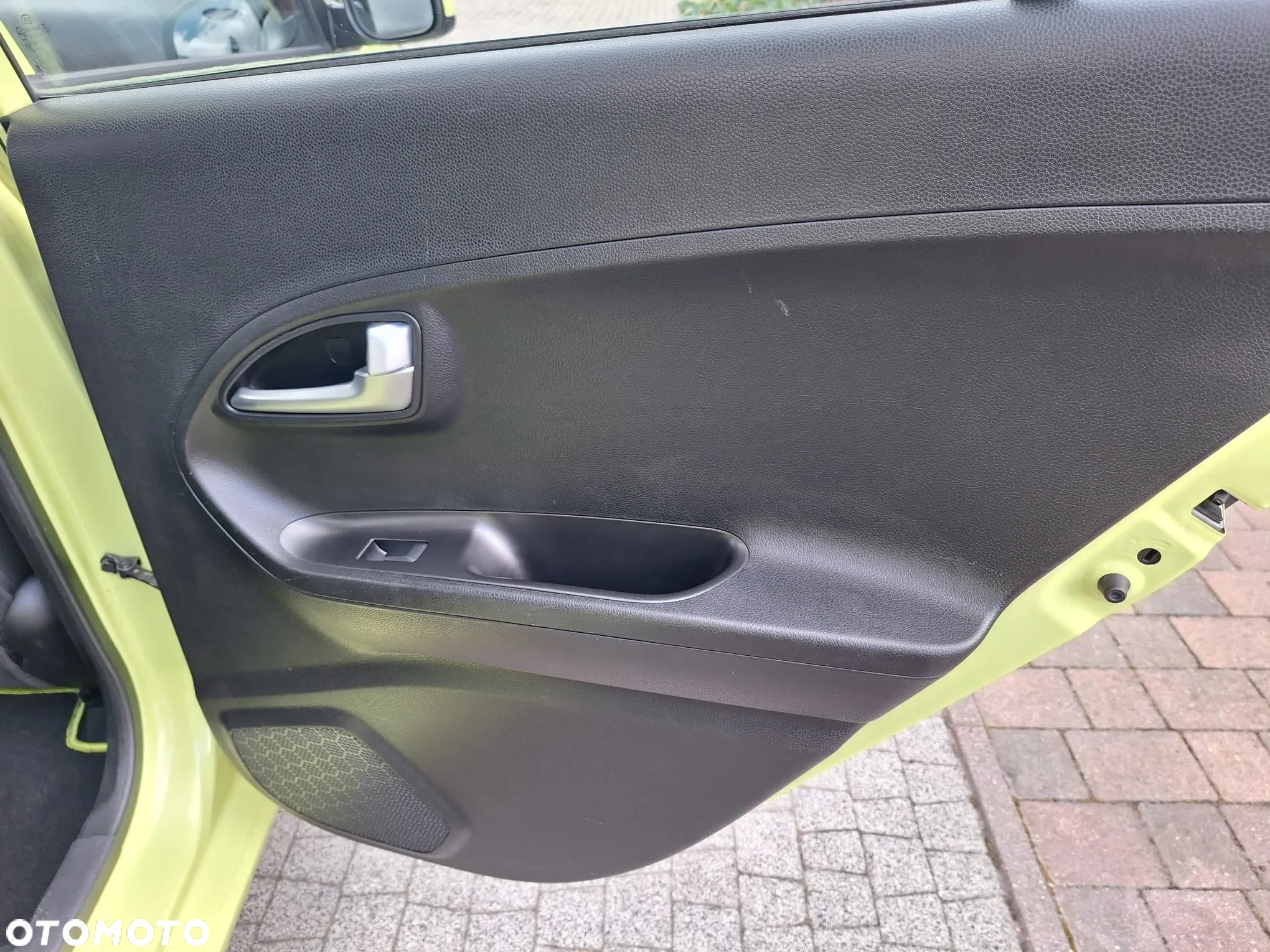 Kia Picanto - 13