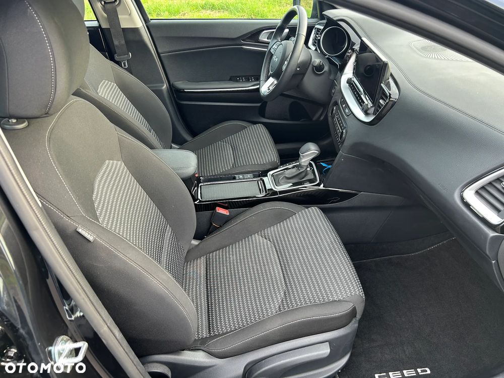 Kia Ceed - 20
