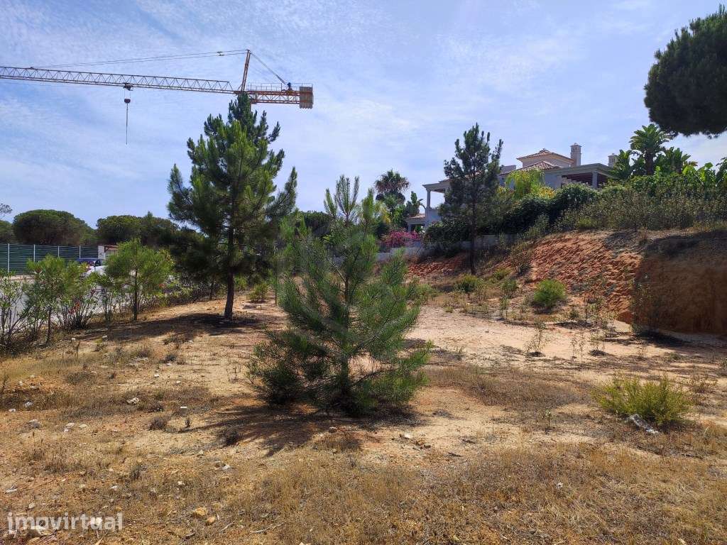 Lote de terreno a 500 metros da praia, Loulé, Algarve - Grande imagem: 3/19