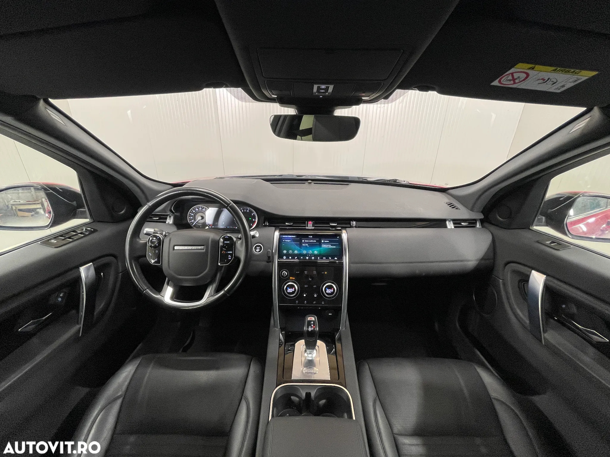 Land Rover Discovery Sport 2.0 P200 MHEV - 8